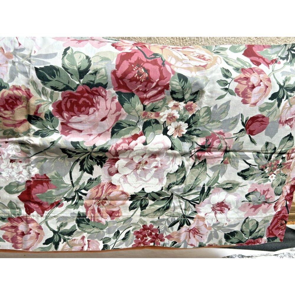 Croscill Home Fashion Floral Valance 1990s Pink Mauve Roses Flowers 17"x 84" USA